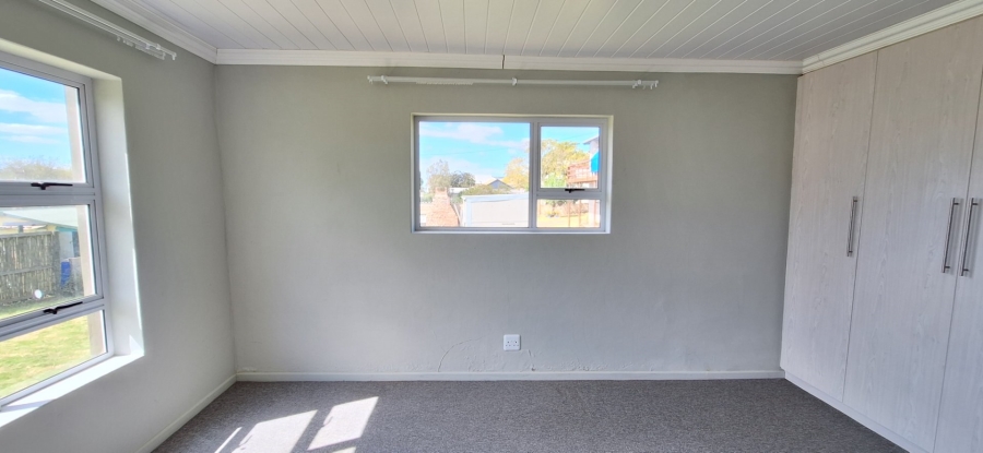 3 Bedroom Property for Sale in Albertinia Western Cape